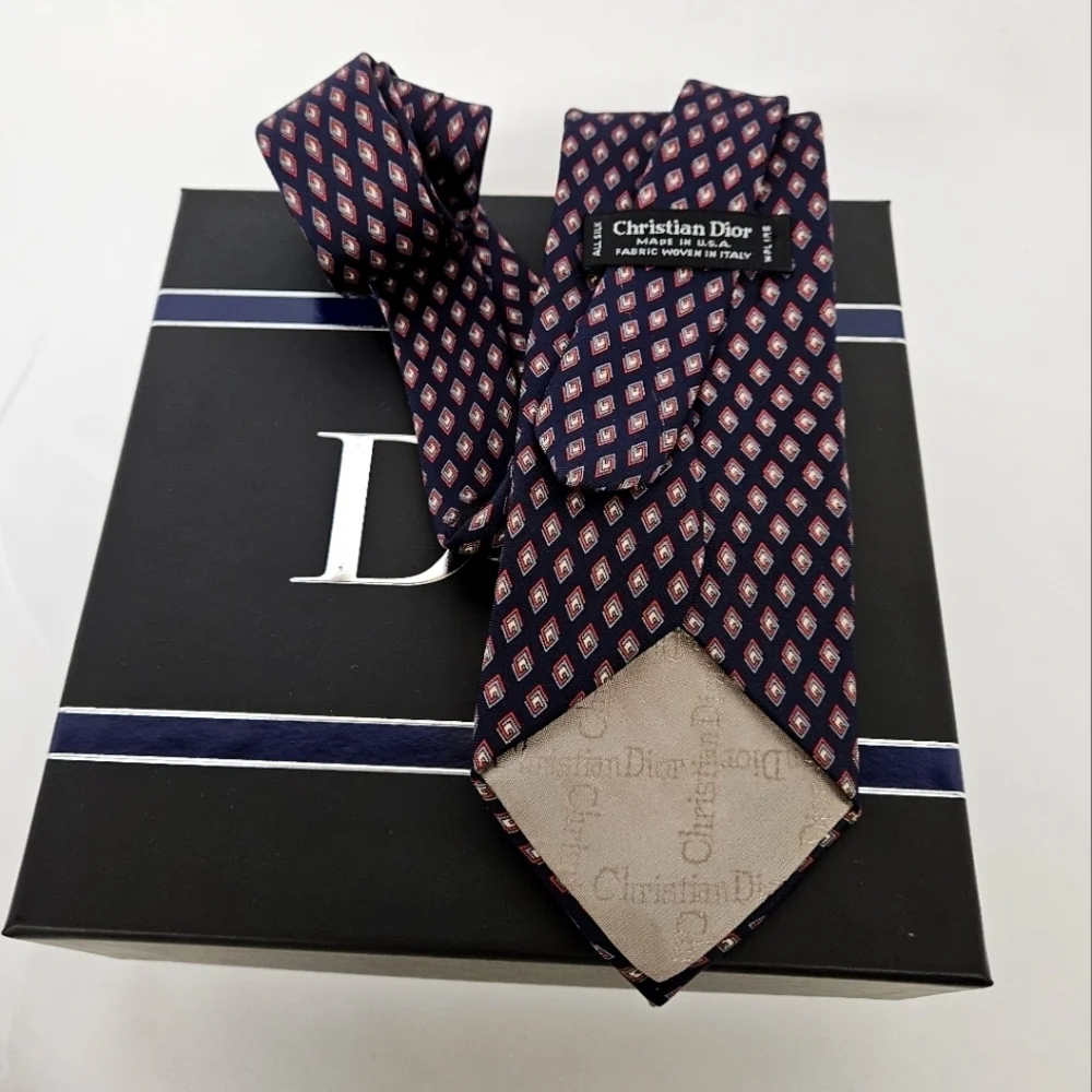 Christian Dior Silk Neckyie in Navy and Red Interlocking Diamond Pattern